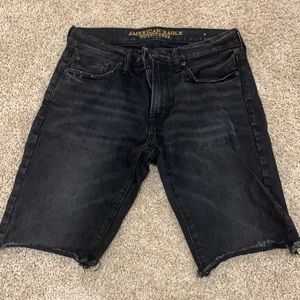 Men’s American Eagle shorts